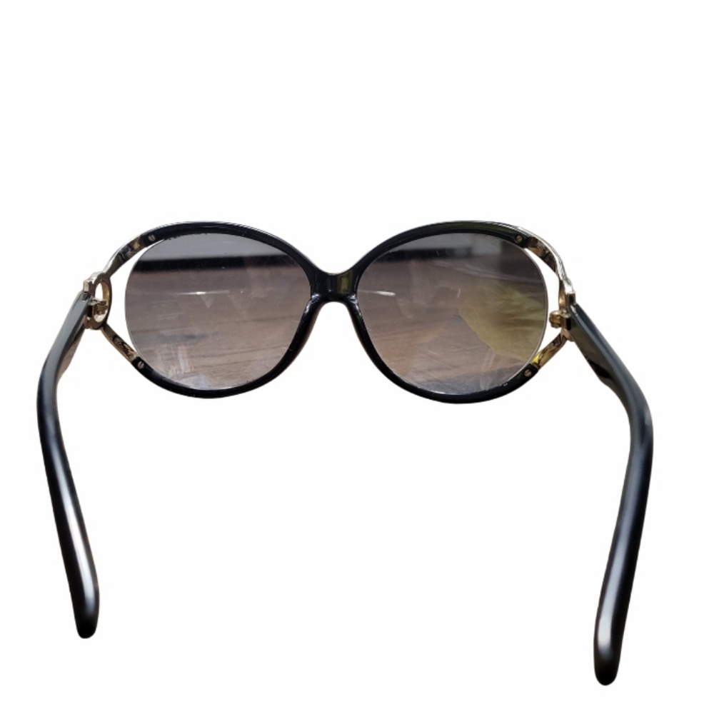 Salvatore Ferragamo Sunglasses - Picture 3 of 5